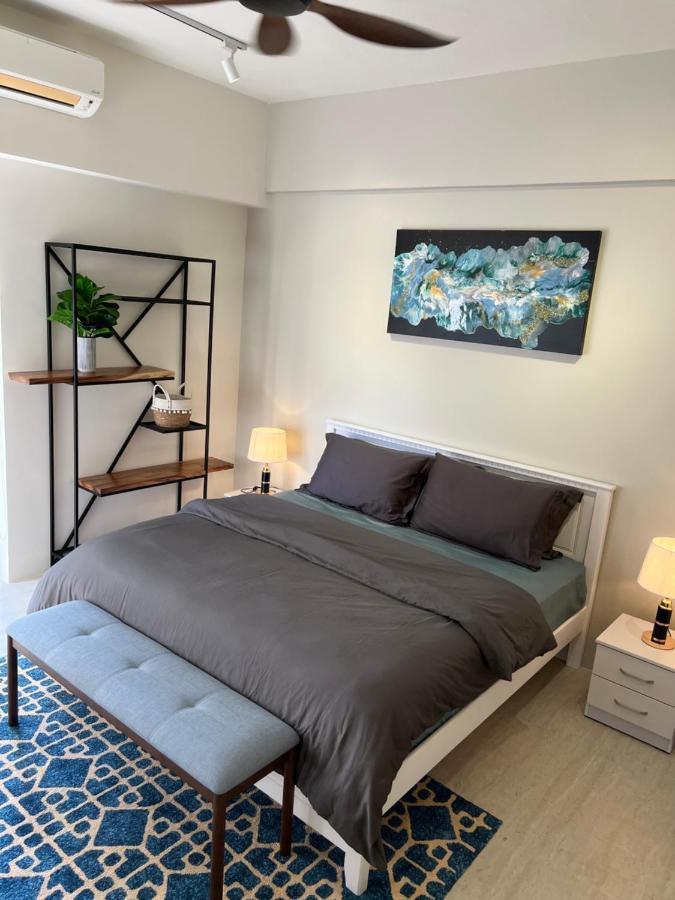 By The Sea Beachfront Designer Suites Penang - Managed By Art Of Tree Batu Ferringhi Eksteriør billede