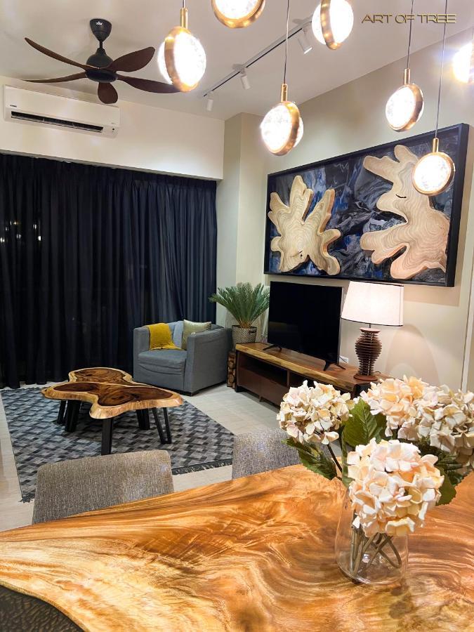 By The Sea Beachfront Designer Suites Penang - Managed By Art Of Tree Batu Ferringhi Eksteriør billede