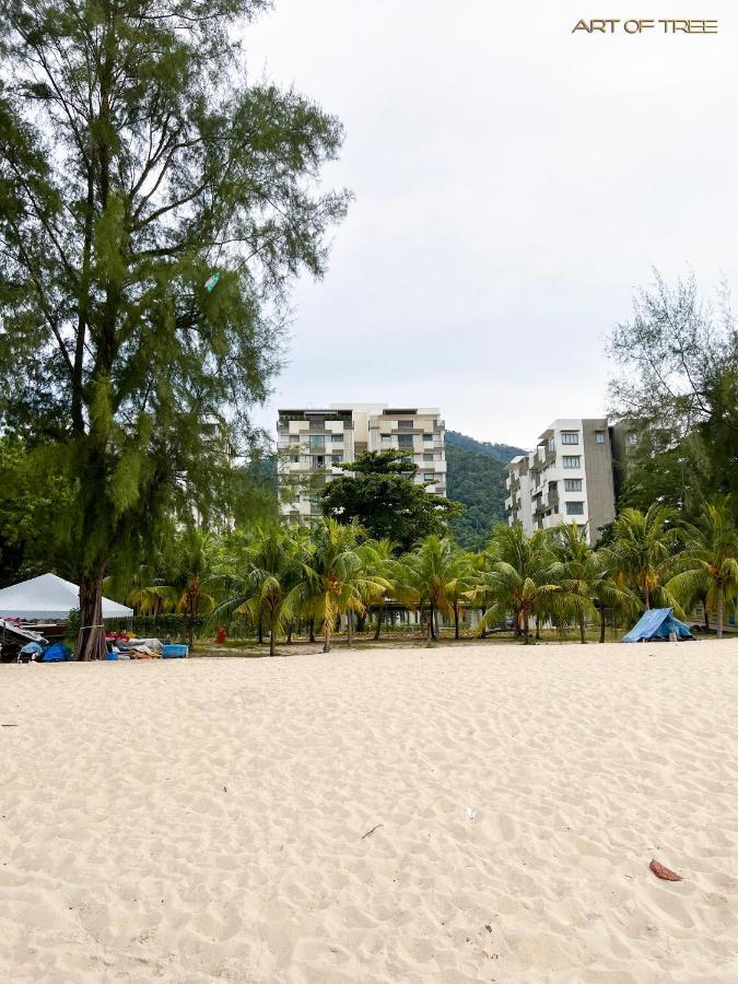 By The Sea Beachfront Designer Suites Penang - Managed By Art Of Tree Batu Ferringhi Eksteriør billede