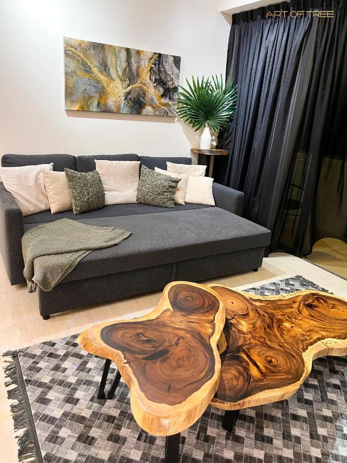 By The Sea Beachfront Designer Suites Penang - Managed By Art Of Tree Batu Ferringhi Eksteriør billede