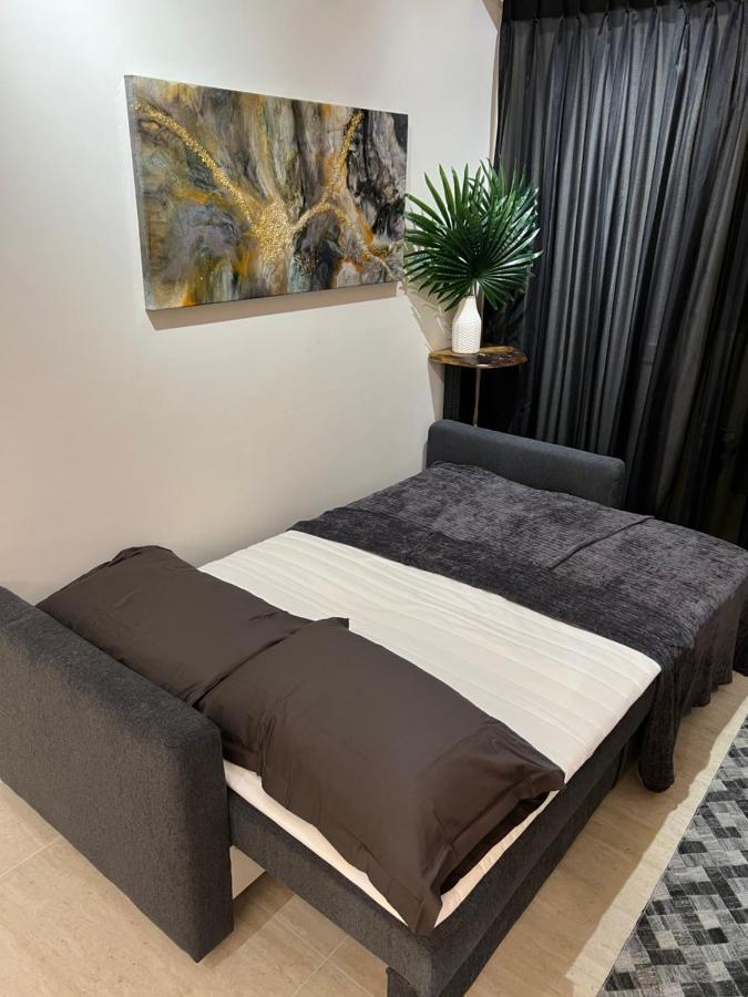 By The Sea Beachfront Designer Suites Penang - Managed By Art Of Tree Batu Ferringhi Eksteriør billede