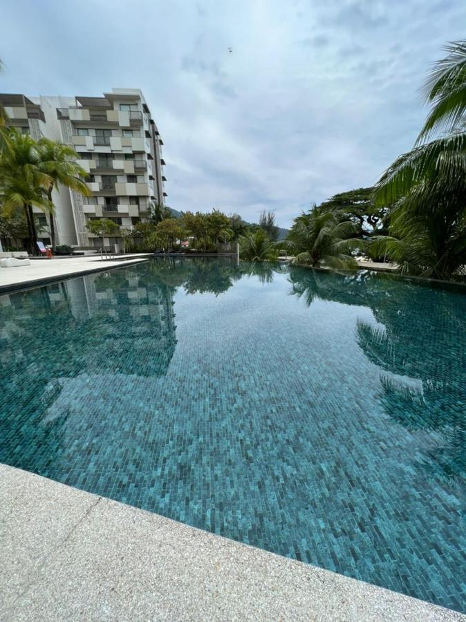 By The Sea Beachfront Designer Suites Penang - Managed By Art Of Tree Batu Ferringhi Eksteriør billede